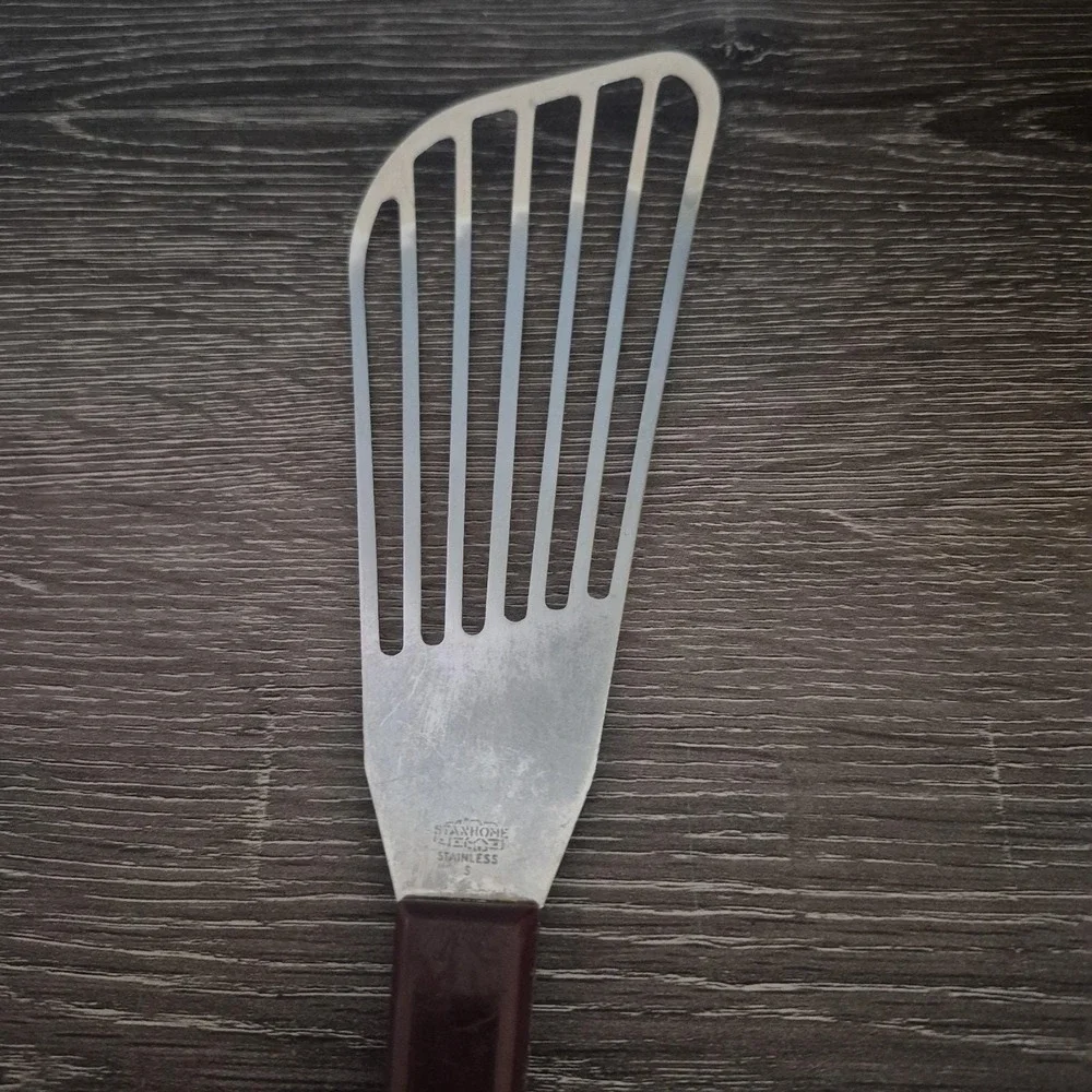 Vintage Stanhome Fish Spatula Stainless Steel Slotted Angled Food Turner *Rare*